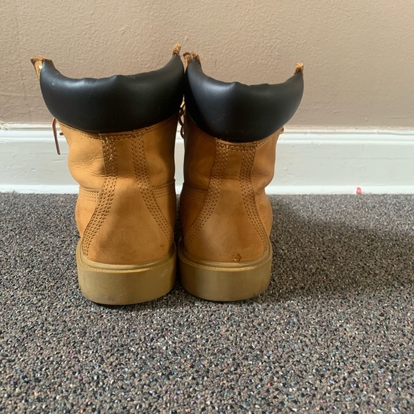 Tan Timberlands Size-8 - Picture 3 of 5